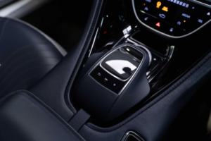 2017 Aston Martin Db11 5.2 V12 Auto Euro 6 (s/s) 2dr in Blue — image 3