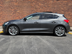 2019 Ford Focus 1.5 Ecoblue Vignale Euro 6 (s/s) 5dr in Grey — image 5
