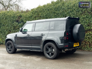 2021 Land Rover Defender 5-Door 110 3.0 D250 Mhev Se in Black — image 3