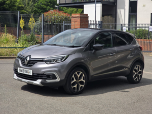 2018 Renault Captur 0.9 Tce Energy Gt Line SUV 5dr Petrol Manual Euro 6 (s/s) (90 Ps) in Grey — image 3