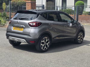 2018 Renault Captur 0.9 Tce Energy Gt Line SUV 5dr Petrol Manual Euro 6 (s/s) (90 Ps) in Grey — image 6