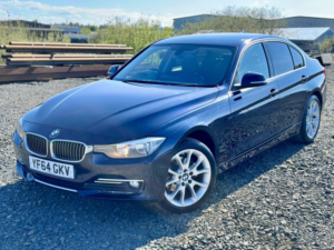 2014 BMW 3 Series 2.0 320d Luxury Saloon in Blue — image 3