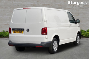 2021 Volkswagen Transporter 2.0 Tdi T28 Startline Fwd Swb Euro 6 (s/s) 5dr in White — image 5