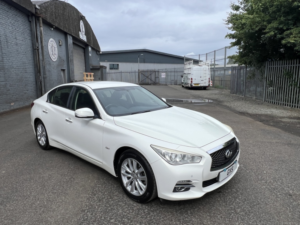 2015 Infiniti Q50 2.2 D Executive in White — image 3
