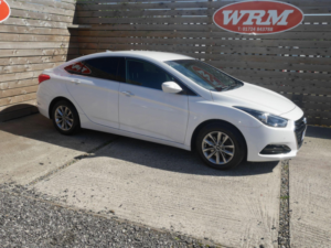 2016 Hyundai I40 1.7 Crdi Blue Drive Se Nav Saloon 4dr Diesel Manual Euro 6 (s/s) (115 Ps) in White — image 3
