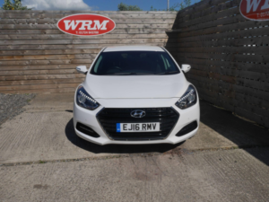 2016 Hyundai I40 1.7 Crdi Blue Drive Se Nav Saloon 4dr Diesel Manual Euro 6 (s/s) (115 Ps) in White — image 4