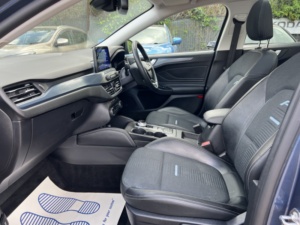 2021 Ford Focus 1.5 Focus Active X Estate 1.5l Ecoblue 120ps Fwd 8 Speed Automatic in Blue — image 2