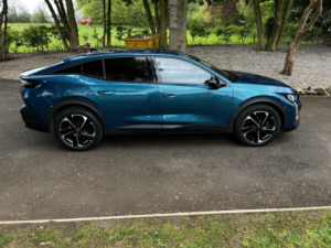 2024 Peugeot 408 1.2 Puretech Allure,with Only 8000 Miles,fpsh in Blue — image 6