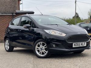 2016 Ford Fiesta 1.3 Zetec in Black — image 2