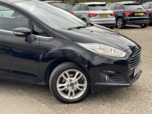 2016 Ford Fiesta 1.3 Zetec in Black — image 4