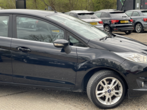 2016 Ford Fiesta 1.3 Zetec in Black — image 5