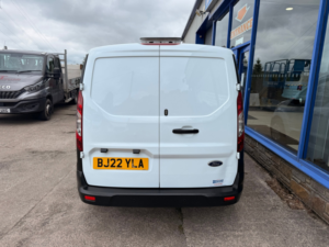 2022 Ford Transit Connect 1.5 240 Ecoblue Leader Panel Van 5dr Diesel Manual L1 Euro 6 75 Ps in White — image 6