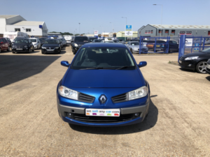 2006 Renault Megane 1.6 Vvt Dynamique in Blue — image 3