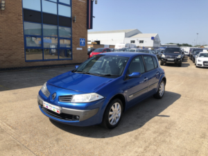 2006 Renault Megane 1.6 Vvt Dynamique in Blue — image 4