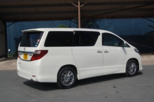 2013 Toyota Alphard 2.4 S in Cream — image 6