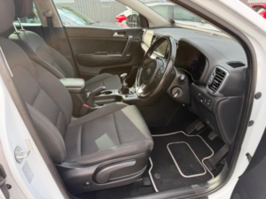 2016 Kia Sportage 1.6 Gdi 2 Euro 6 (s/s) 5dr in White — image 4