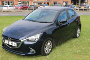 2017 Mazda Mazda2 1.5 Skyactiv-G Se-L Nav in Blue — image 4