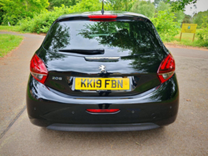 2019 Peugeot 208 1.2 Puretech Tech Edition Euro 6 (s/s) 5dr in Black — image 5