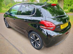 2019 Peugeot 208 1.2 Puretech Tech Edition Euro 6 (s/s) 5dr in Black — image 6