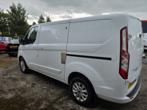 2022 Ford Transit Custom 2.0 Transit Custom Limited Van 280 L1 2.0l Ecoblue 130ps Fwd 6 Speed Manual in White — image 5