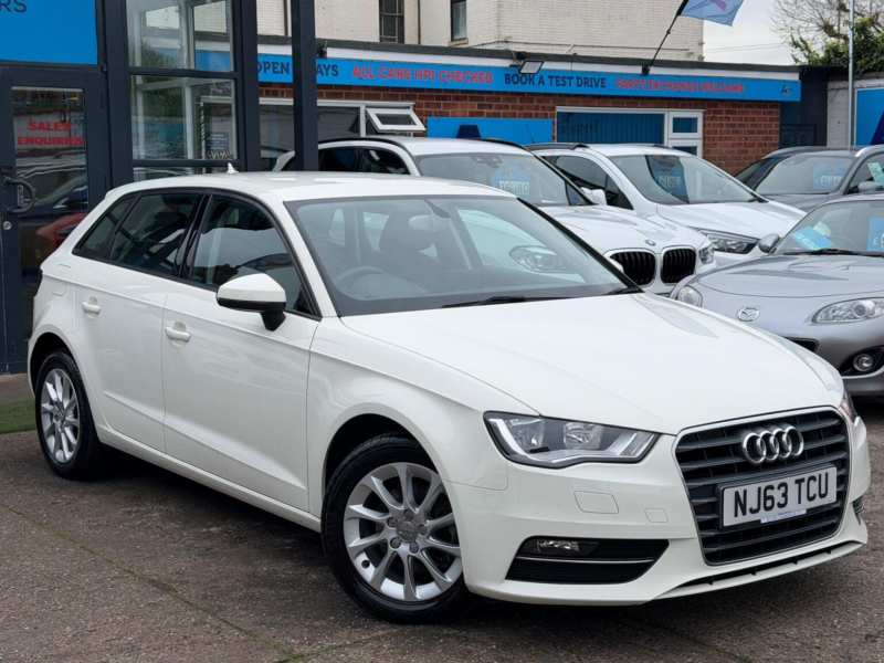2013 Audi A3 1.6 Tdi Se Sportback Euro 5 (s/s) 5dr in White — image 1