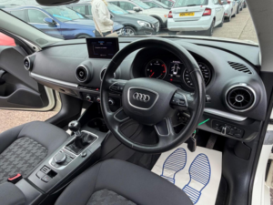 2013 Audi A3 1.6 Tdi Se Sportback Euro 5 (s/s) 5dr in White — image 3