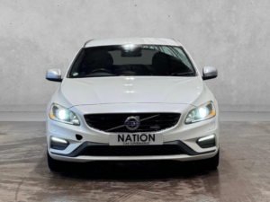 2016 Volvo V60 1.6 T3 R-Design Powershift Euro 5 5dr in White — image 2