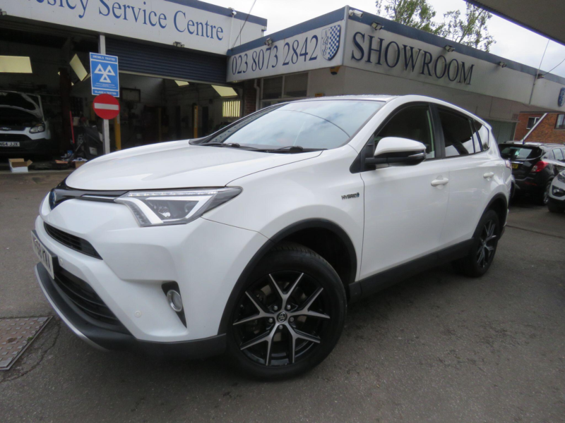 2018 Toyota Rav4 2.5 Vvt-H Design CVT 4WD Euro 6 (s/s) 5dr in White — image 1