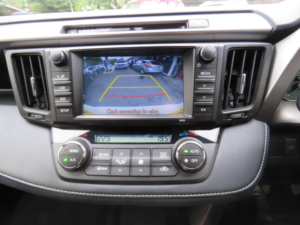 2018 Toyota Rav4 2.5 Vvt-H Design CVT 4WD Euro 6 (s/s) 5dr in White — image 5