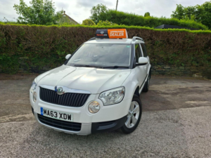 2013 Skoda Yeti 1.2 Tsi S Euro 5 5dr in White — image 2