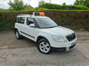 2013 Skoda Yeti 1.2 Tsi S Euro 5 5dr in White — image 5