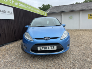 2010 Ford Fiesta 1.3 Zetec in Blue — image 2