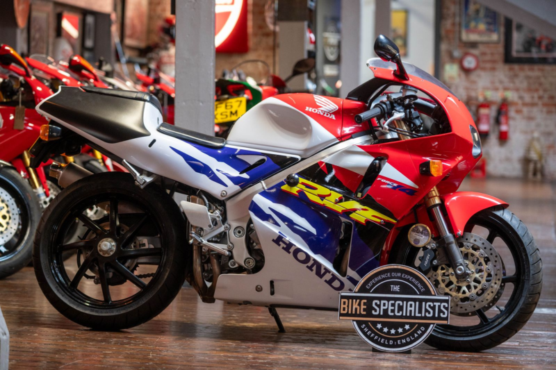 1999 Honda Rvf400 *nc35 - One Owner - Stunning Original Example* in Multicolour — image 1