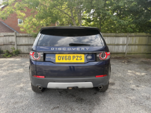 2018 Land Rover Discovery Sport 2.0 Td4 Hse in Blue — image 4