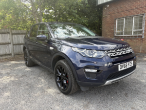 2018 Land Rover Discovery Sport 2.0 Td4 Hse in Blue — image 6