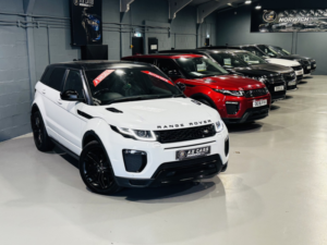 2017 Land Rover Range Rover Evoque 2.0 Td4 Hse Dynamic in White — image 4