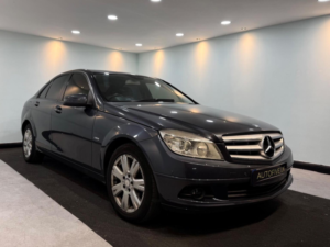 2010 Mercedes-Benz C Class 1.8 C180 Blueefficiency Executive Se Auto Euro 5 4dr in Grey — image 3