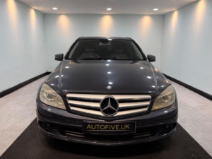 2010 Mercedes-Benz C Class 1.8 C180 Blueefficiency Executive Se Auto Euro 5 4dr in Grey — image 6