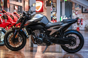 2018 Ktm 790 Duke *original Example - Finance Available* in Black — image 3