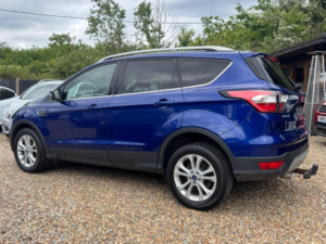 2018 Ford Kuga 2.0 Tdci Titanium Euro 6 (s/s) 5dr in Blue — image 5