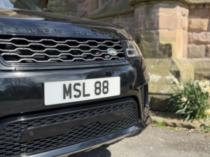 2013 Land Rover Range Rover Sport 3.0 Sd V6 Hse in Black — image 2