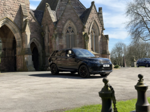 2013 Land Rover Range Rover Sport 3.0 Sd V6 Hse in Black — image 4