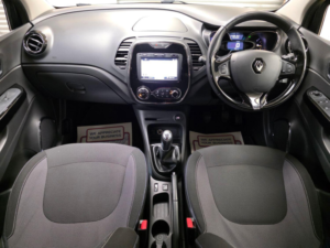 2015 Renault Captur 0.9 Tce Energy Dynamique Nav SUV 5dr Petrol Manual Euro 6 (s/s) (90 Ps) in Multicolour — image 5