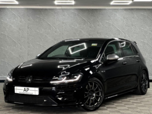 2017 Volkswagen Golf 2.0 Tsi Bluemotion Tech R DSG 4motion Euro 6 (s/s) 5dr in Black — image 2