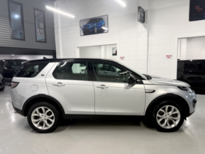 2015 Land Rover Discovery Sport 2.2 Sd4 190bhp Hse Auto in Silver — image 6