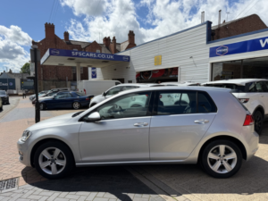 2015 Volkswagen Golf 1.4 Tsi Bluemotion Tech Match in Silver — image 6