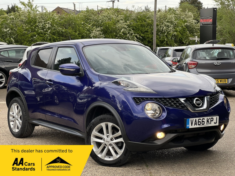 2017 Nissan Juke 1.2 Dig-T N-Connecta in Blue — image 1