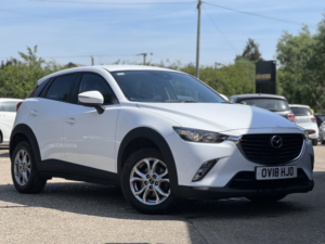 2018 Mazda Cx-3 2.0 Skyactiv-G Se-L Nav in White — image 3