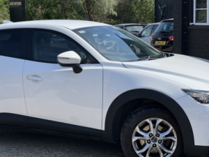 2018 Mazda Cx-3 2.0 Skyactiv-G Se-L Nav in White — image 6