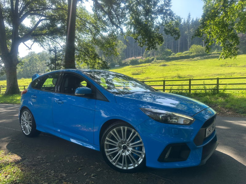 2016 Ford Focus 2.3t Ecoboost Rs Hatchback 5dr Petrol Manual AWD Euro 6 (s/s) (350 Ps) in Blue — image 1